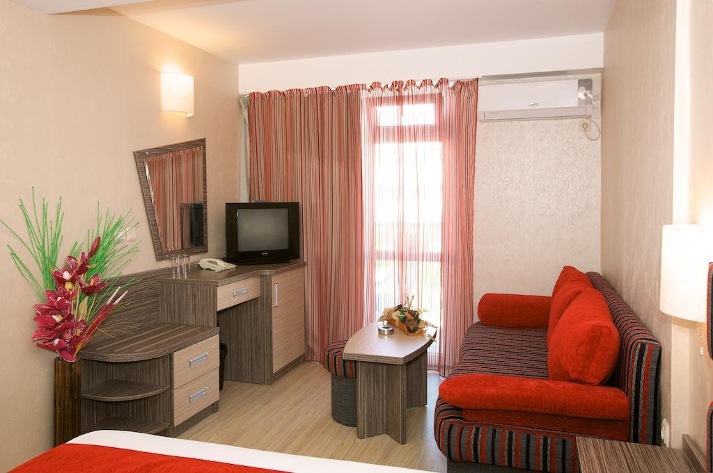 Hotel Kotva Солнечный берег Экстерьер фото