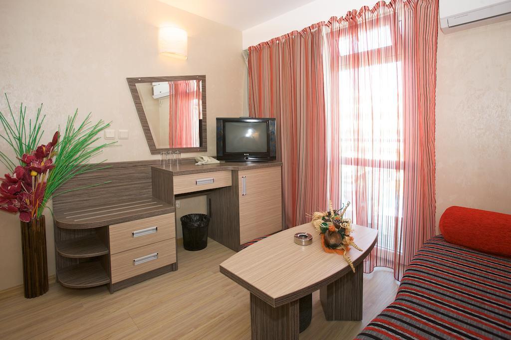 Hotel Kotva Солнечный берег Экстерьер фото