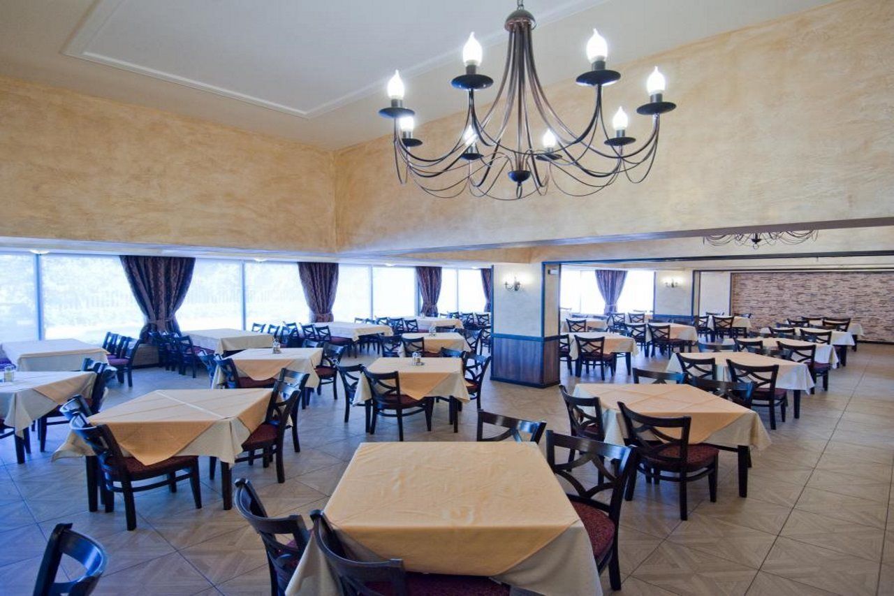 Hotel Kotva Солнечный берег Экстерьер фото
